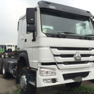 HOWO CARGO TRUCK 4X2 , 371HP ENGINE