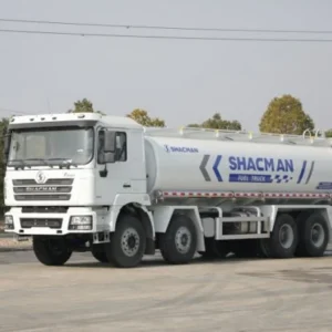 Shacman Fuel Tanker Truck 25,000 L 8x4 Oil Diesel Transport Shandong TK
