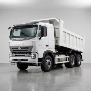 Sinotruk HOWO A7 6X4 dump truck 371HP with 10 wheels.