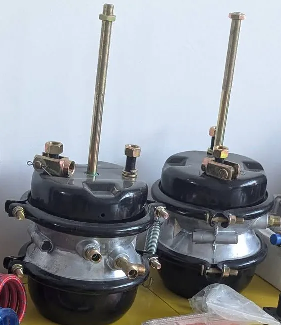 Spring brake chambers T30/30 double diaphragm with push rod and clevis